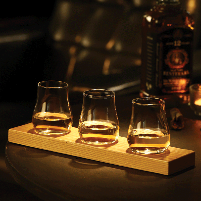 Set of 3 Whisky Glass Set with Natural Wood Tray - Elevate Your Tasting Experience